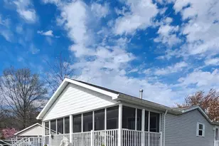 271 Laura Ct, Spotswood, NJ 08884 - Photo 1