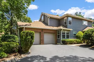 95 Fairway Blvd, Monroe Township, NJ 08831 - Photo 1