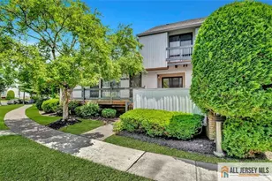 22 Witch Hazel Ct, South Brunswick Township, NJ 08852 - Photo 1
