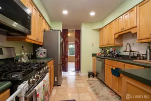 16 Thoreau Dr, Plainsboro Township, NJ 08536 - Photo 1