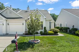 52 Stonewyck Pl, Monroe Township, NJ 08831 - Photo 1