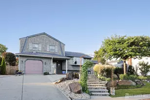 9 Cottonwood Dr, Sayreville, NJ 08872 - Photo 1