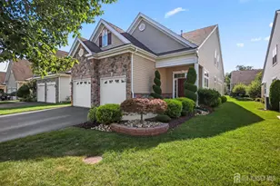 20 Drawbridge Dr, Monroe Township, NJ 08831 - Photo 1