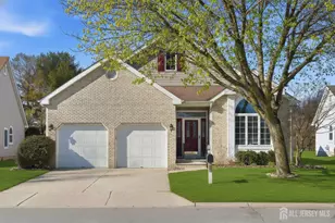 8 Westminster Dr, Monroe Township, NJ 08831 - Photo 1