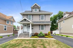 348 1st St, Dunellen, NJ 08812 - Photo 1