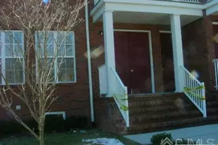 3 Park Square, Metuchen, NJ 08840 - Photo 1