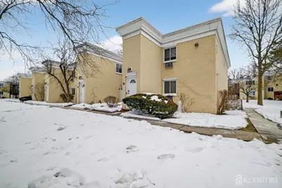 22 Lake Avenue #5A, East Brunswick Township, NJ 08816 - Photo 1