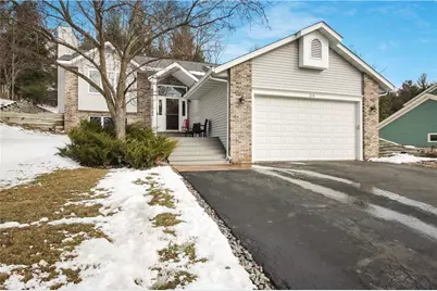 319 Hampton Court, Altoona, WI 54720 - Photo 1