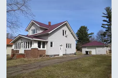 204 W Main Street, Thorp, WI 54771 - Photo 1