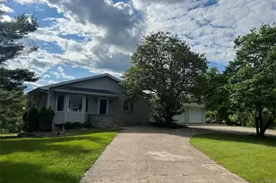 1233 River Heights Rd, Menomonie, WI 54751 - Photo 1