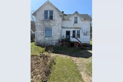 325 E Race Street, Elmwood, WI 54740 - Photo 1