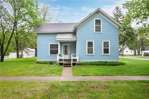 1020 E 10th St, Menomonie, WI 54751 - Photo 1