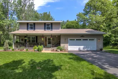 1820 Evergreen Terrace, Eau Claire, WI 54701 - Photo 1