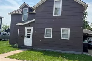 405 W Cedar St, Chippewa Falls, WI 54729 - Photo 1