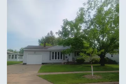 2511 Garfield Avenue, Altoona, WI 54720 - Photo 1