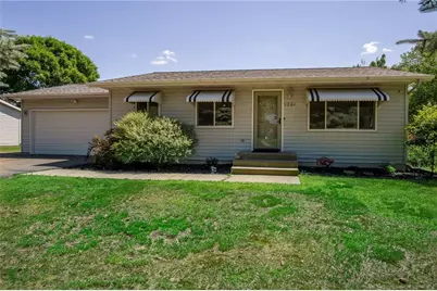 1201 Fairmont Avenue, Eau Claire, WI 54703 - Photo 1