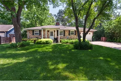 2321 Cleveland Street, Eau Claire, WI 54703 - Photo 1