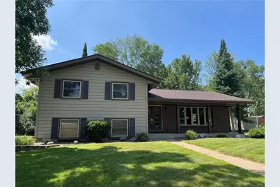 3334 Hester Street, Eau Claire, WI 54701 - Photo 1