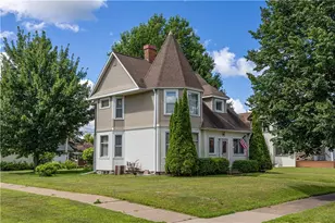 320 Miner Ave, Ladysmith, WI 54848 - Photo 1