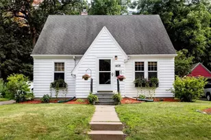 1408 Main St, Menomonie, WI 54751 - Photo 1