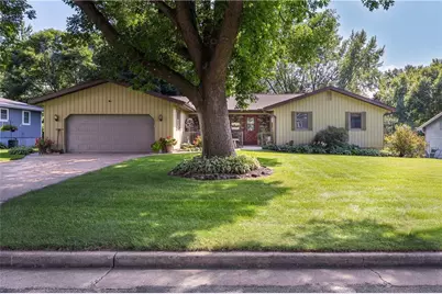 2215 Hatch Street, Eau Claire, WI 54701 - Photo 1