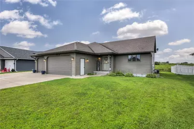 3359 Vineyard Street, Eau Claire, WI 54703 - Photo 1