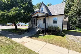 301 W Newton St, Rice Lake, WI 54868 - Photo 1