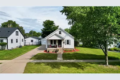 1508 Badger Avenue, Eau Claire, WI 54701 - Photo 1