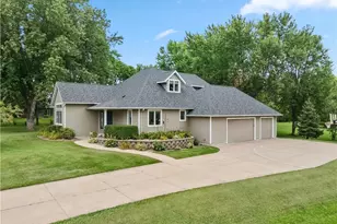 521 Pine Pl, Rice Lake, WI 54868 - Photo 1