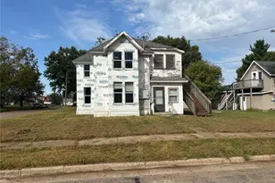 328 S Urberg Ave, Blair, WI 54616 - Photo 1