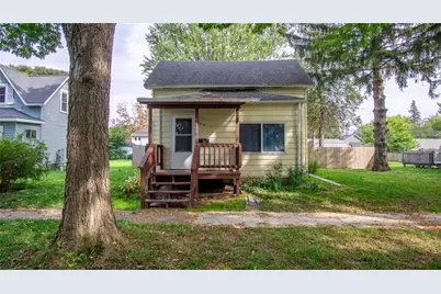1414 Stout Street, Menomonie, WI 54751 - Photo 1