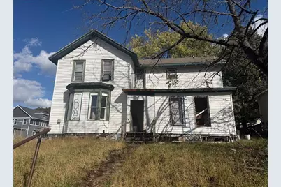 633 Hobart Street, Eau Claire, WI 54703 - Photo 1