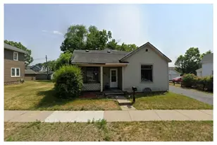 817 E Grand Ave, Eau Claire, WI 54701 - Photo 1