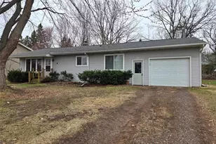 600 E 9th St, Ladysmith, WI 54848 - Photo 1