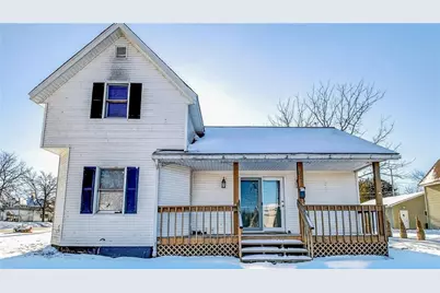 624 E Lake Avenue, Ladysmith, WI 54848 - Photo 1