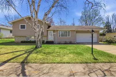 3147 Leslie Lane, Eau Claire, WI 54703 - Photo 1