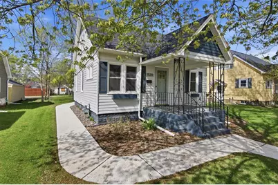1534 Badger Avenue, Eau Claire, WI 54701 - Photo 1