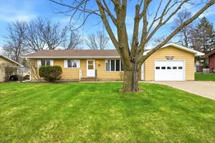 1430 8th Ave, Baldwin, WI 54002 - Photo 1