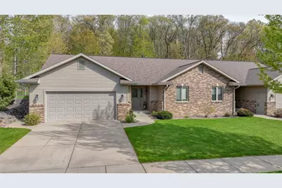 2621 E Princeton Avenue, Eau Claire, WI 54703 - Photo 1