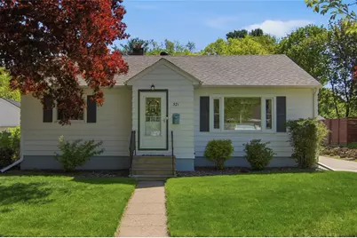 321 Margaret Street, Eau Claire, WI 54701 - Photo 1