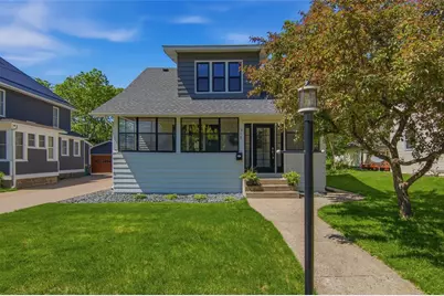 512 Jefferson Street, Eau Claire, WI 54701 - Photo 1