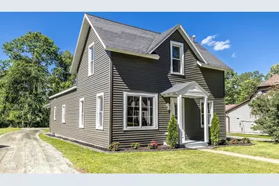 257 W Madison Street, Black River Falls, WI 54615 - Photo 1