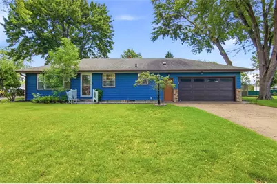 3027 Saturn Avenue, Eau Claire, WI 54703 - Photo 1