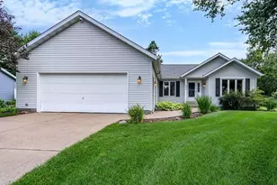 1930 Meadow Ln, Eau Claire, WI 54701 - Photo 1