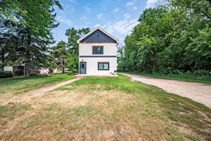 616 Hilton St, Prescott, WI 54021 - Photo 1