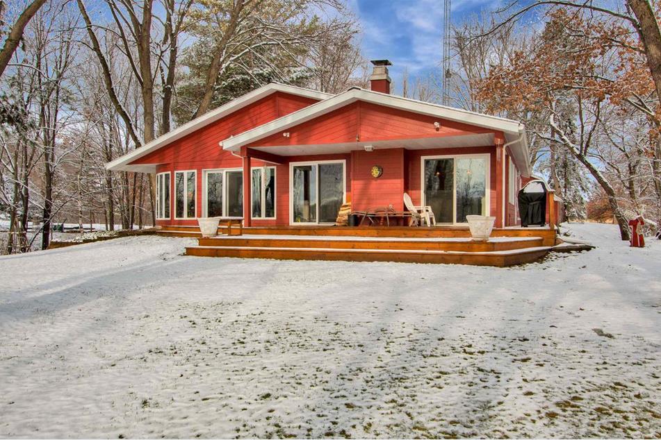 N9230 W Silver Springs Dr, Neshkoro, WI 54960 MLS 50268642 Coldwell