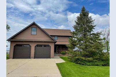 W5329 Garden Drive, Fond du Lac, WI 54935 - Photo 1