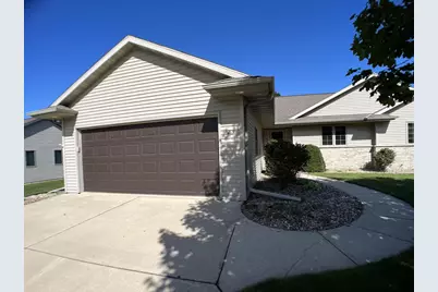 1213 E Ridlington Avenue, Shawano, WI 54166 - Photo 1