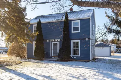 946 Hickory Lane, Neenah, WI 54956 - Photo 1
