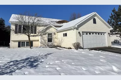 850 Sunridge Drive, Waupaca, WI 54981 - Photo 1